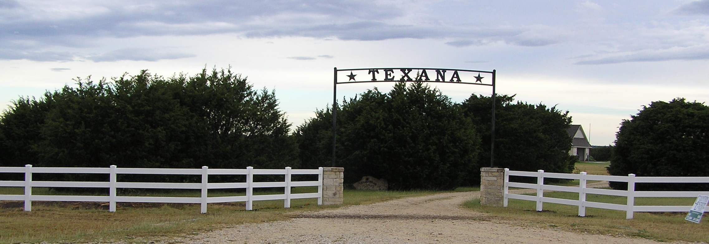 Front_gate.jpg